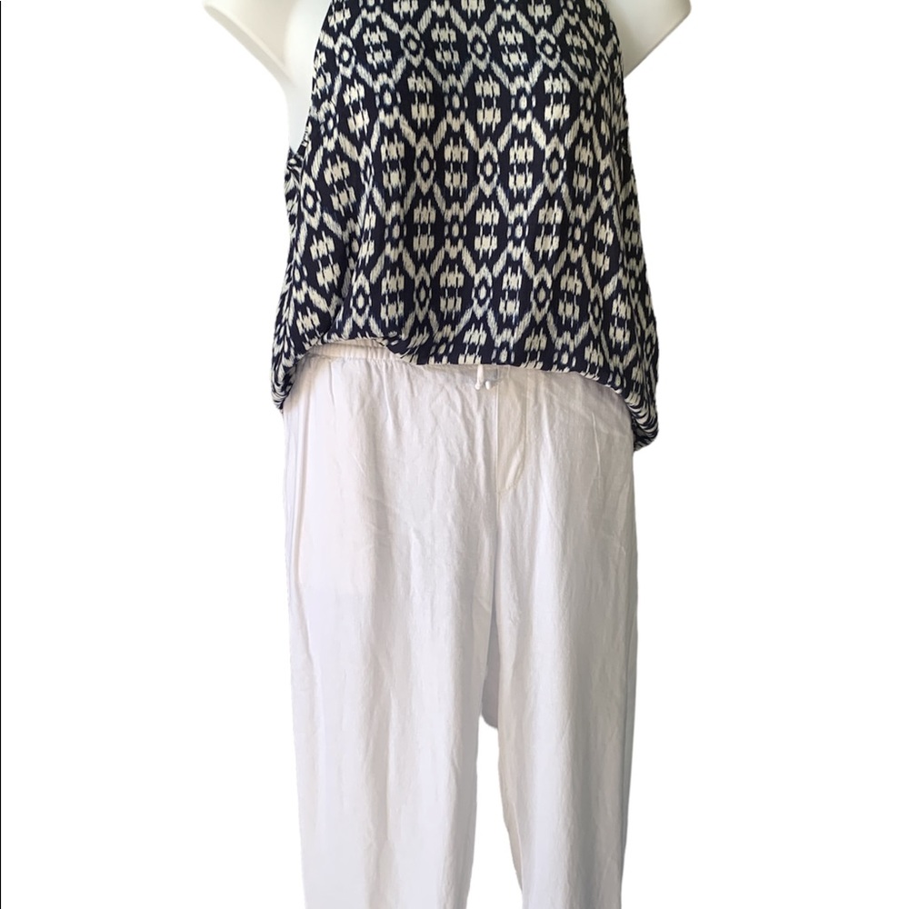 New - Women’s Old Navy Linen Tie Waist Cropped Relaxed Fit Pants White XL